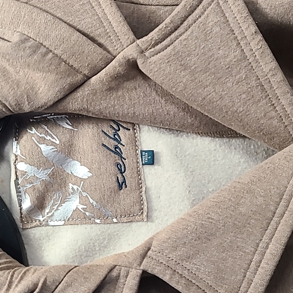 Womens jacket, tan, size large - Picture 2 of 4